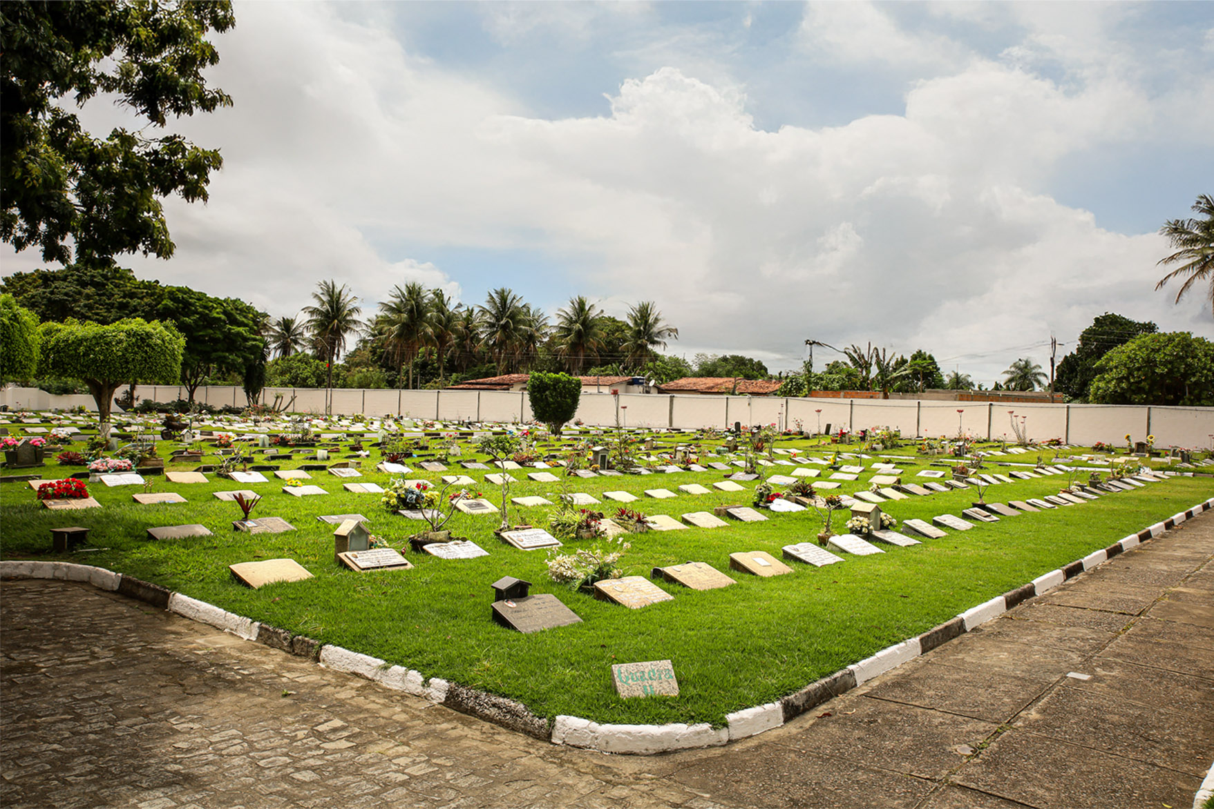 Cemitério jardim celestial - Eternidade com Humanidade